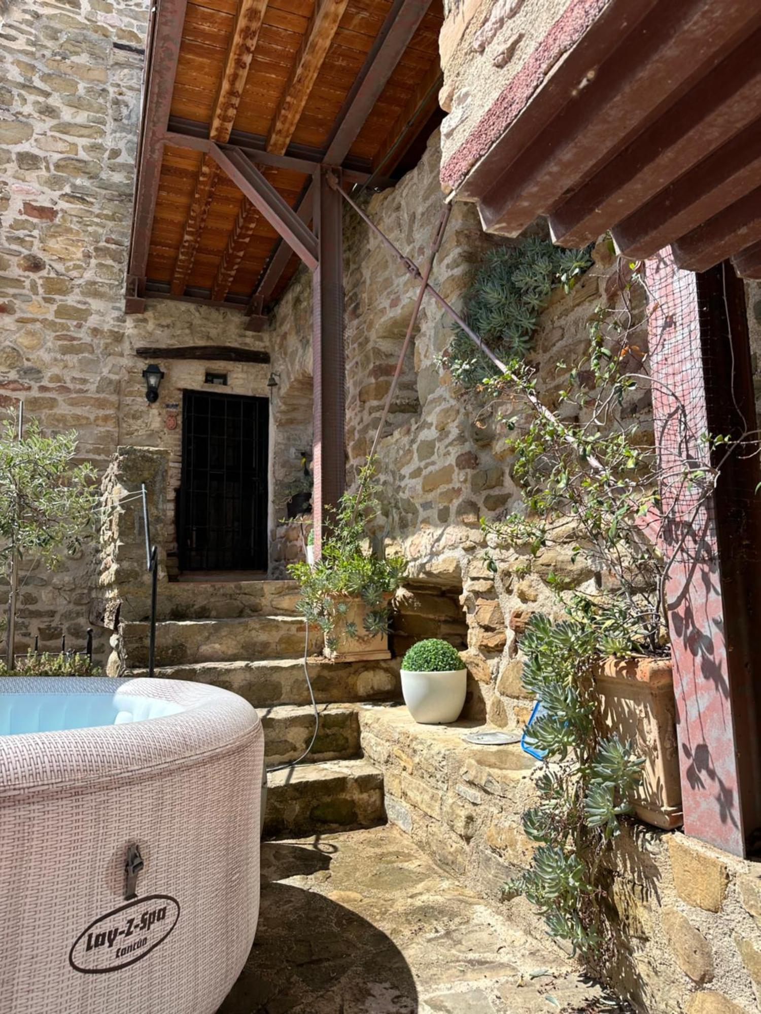 Castello Di Francocci Spoleto Apartment Luaran gambar